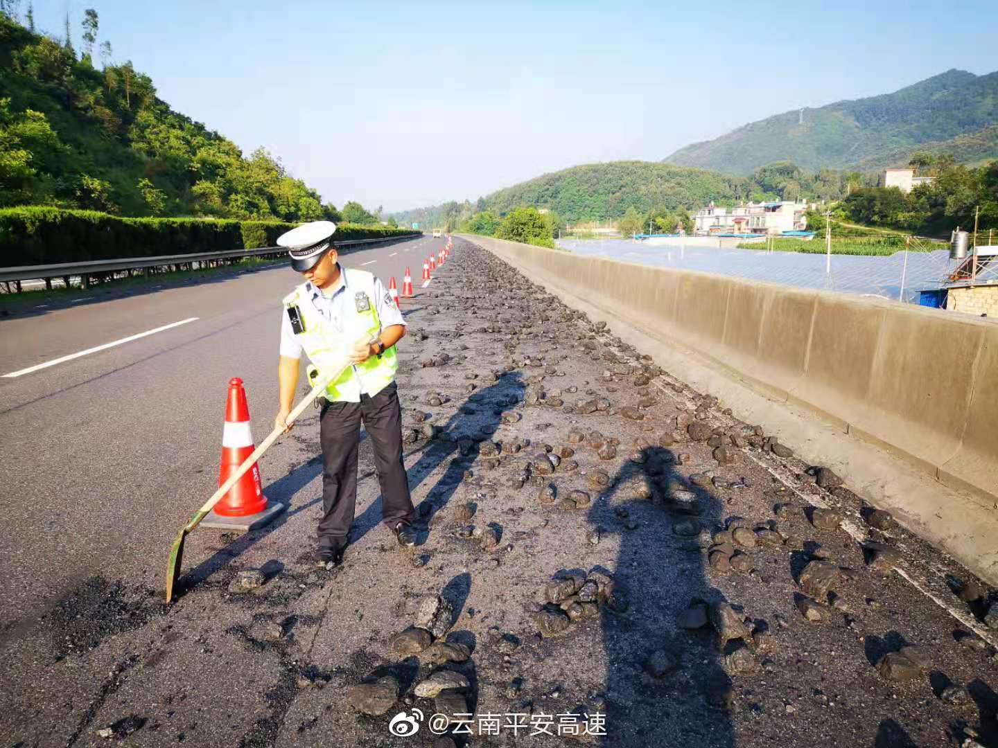 云南平安高速微博