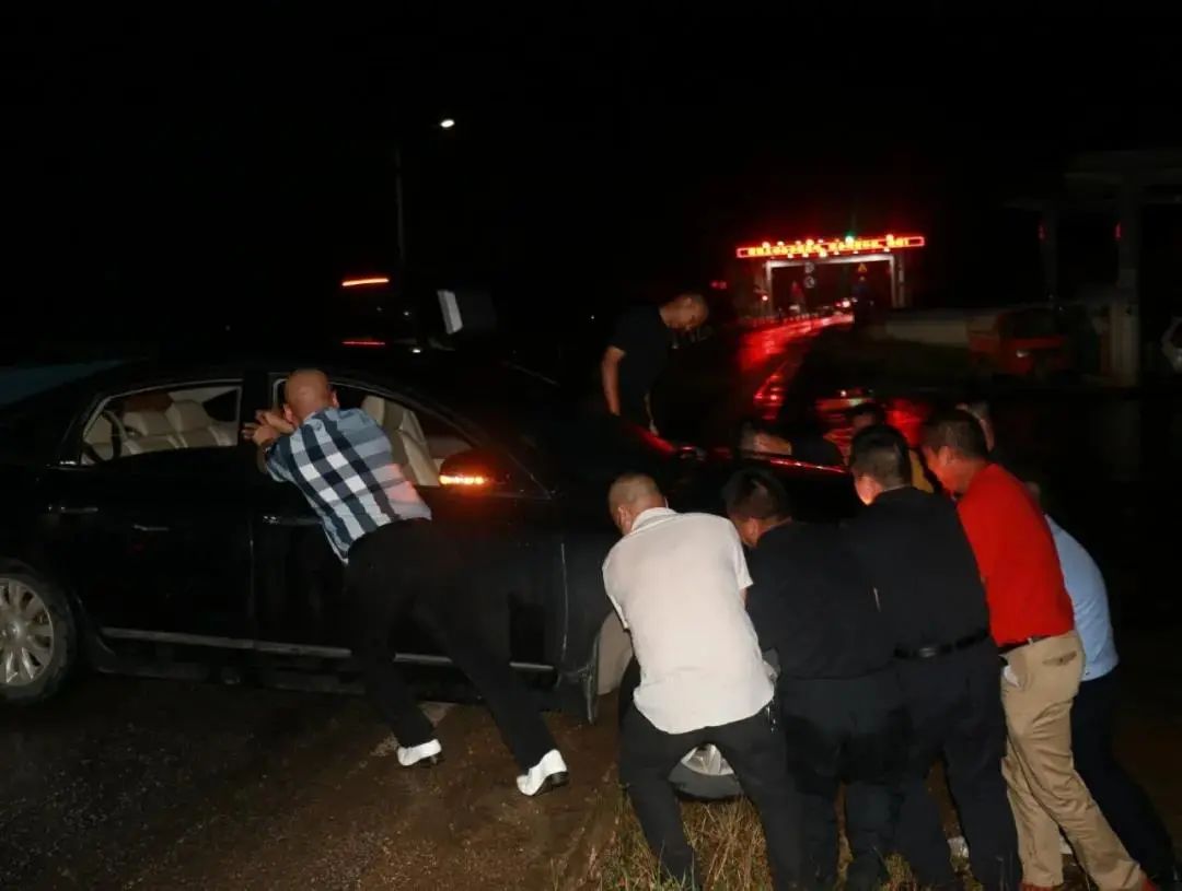 云南政法(微信)