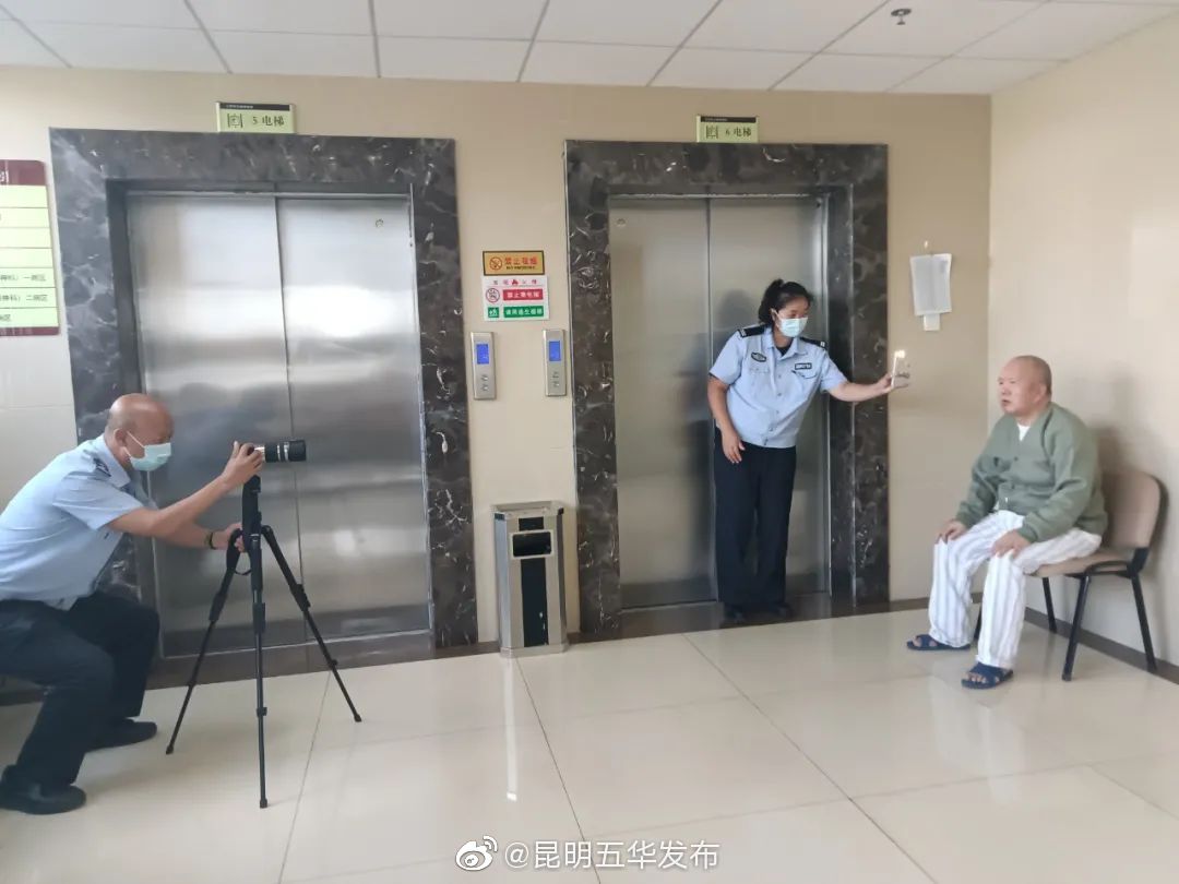 上门办理身份证 便民服务暖人心