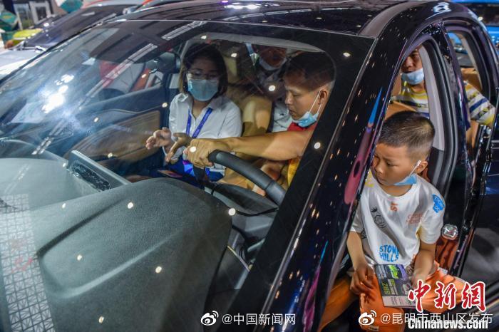 上半年全国新注册汽车1414万辆