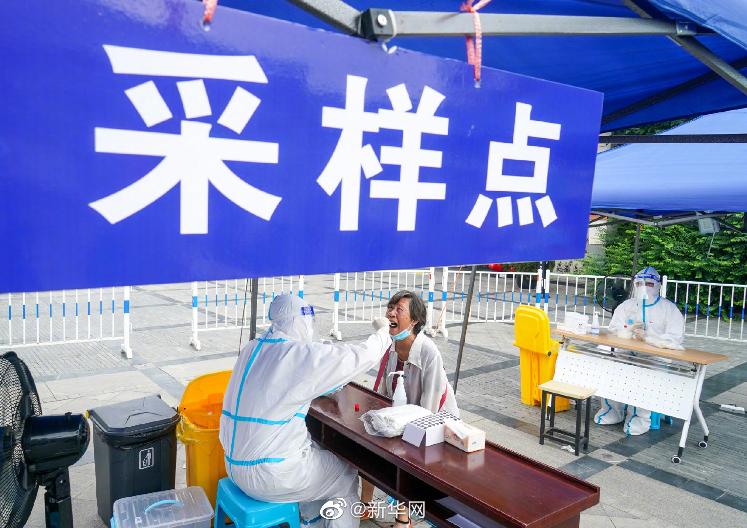 江苏扬州管控再升级 封控管理小区每户每3至5天限一人外出