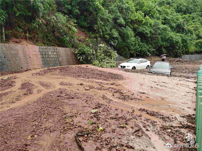 “云南发布”微博