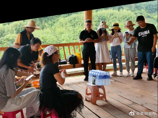 “嵩明发布”微博