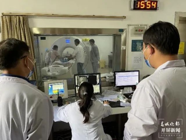 春城晚报(微信)