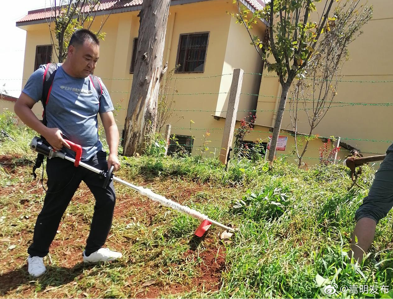 “嵩明发布”微博