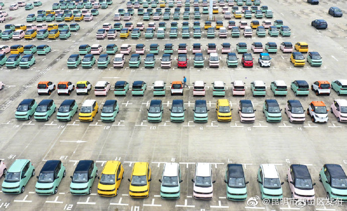 前7月我国二手车交易量同比增长近半