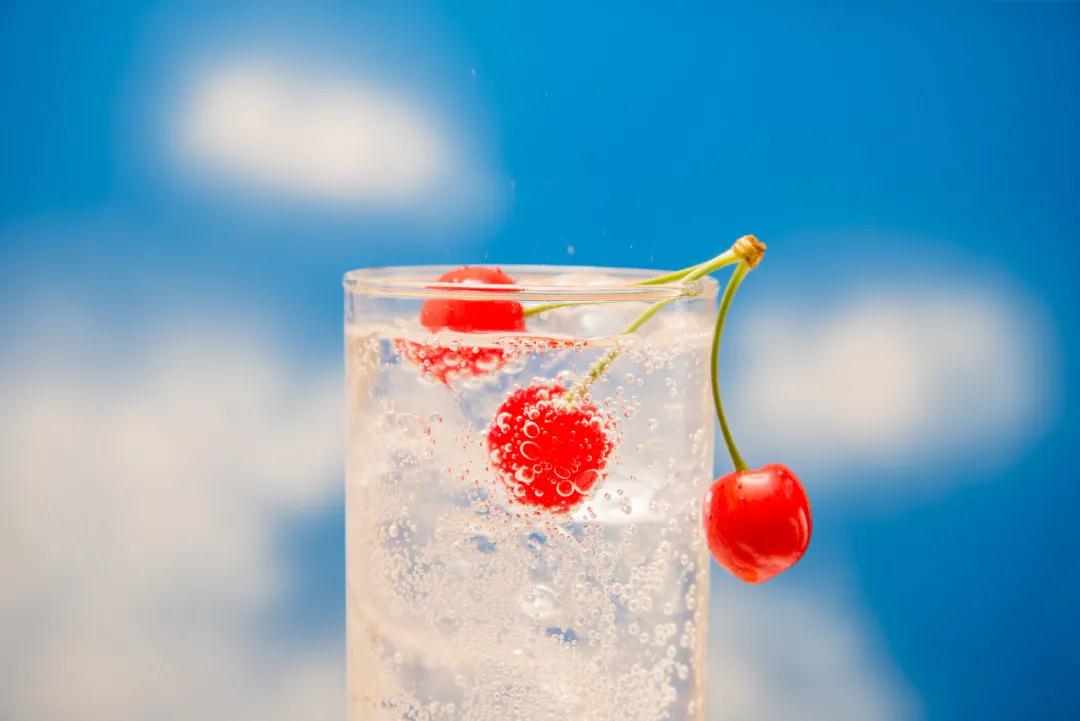 苏打水能调节酸碱体质吗？ 这算夸张宣传