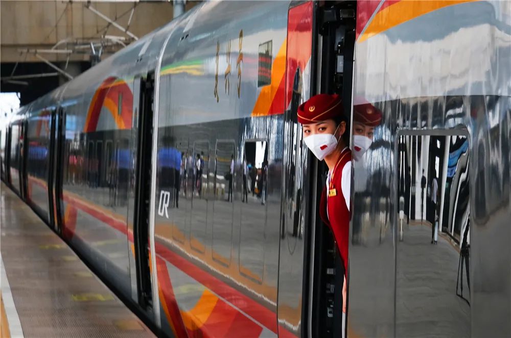 昆明铁路(微信)