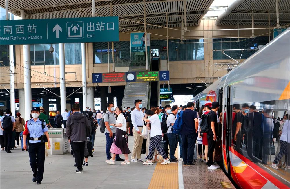 昆明铁路(微信)