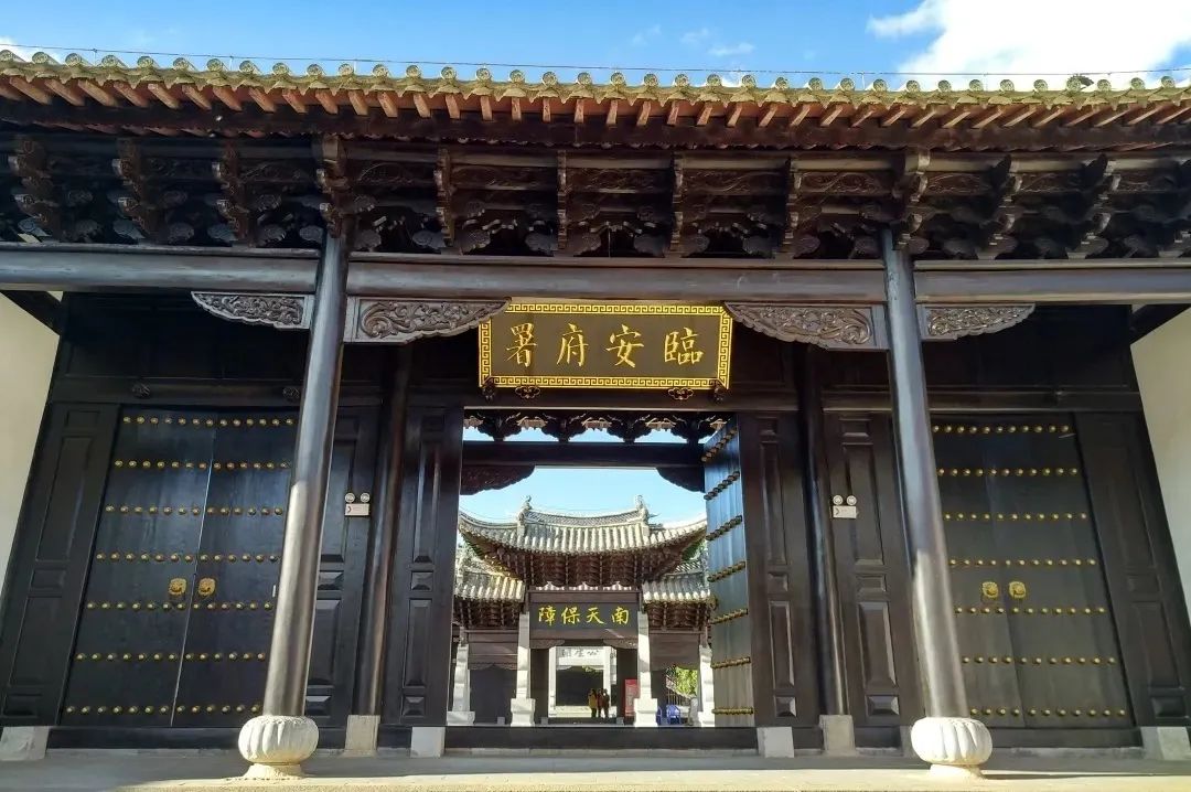 红河文旅(微信)