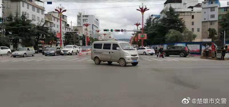 楚雄市交警微博
