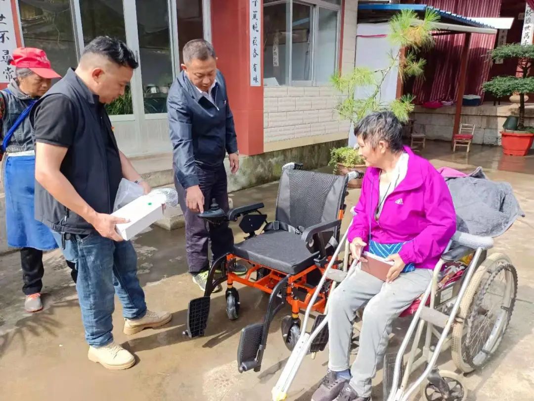 丽江日报(微信)