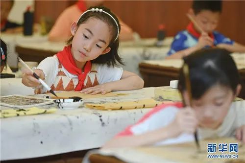 春城晚报(微信)