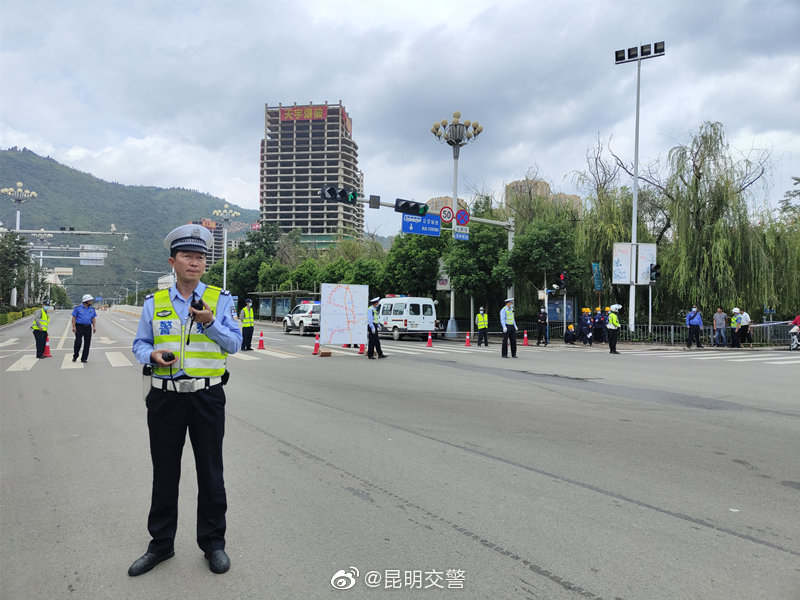 昆明交警微博