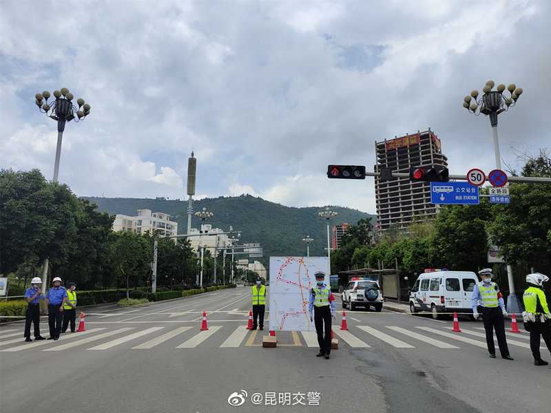 昆明交警微博
