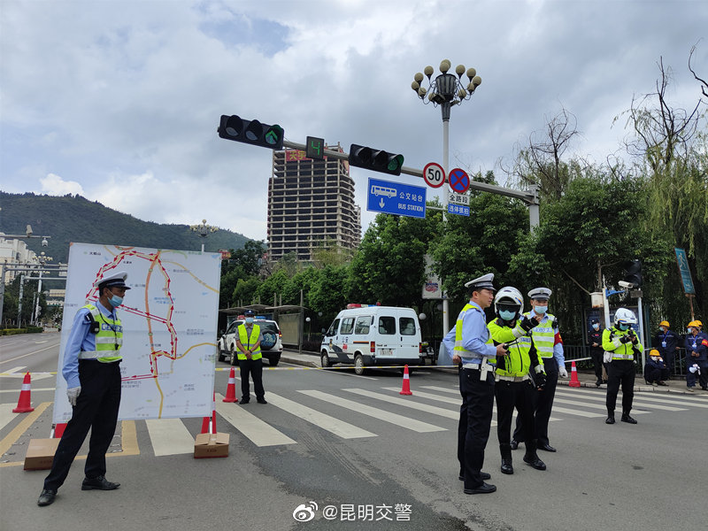 昆明交警微博