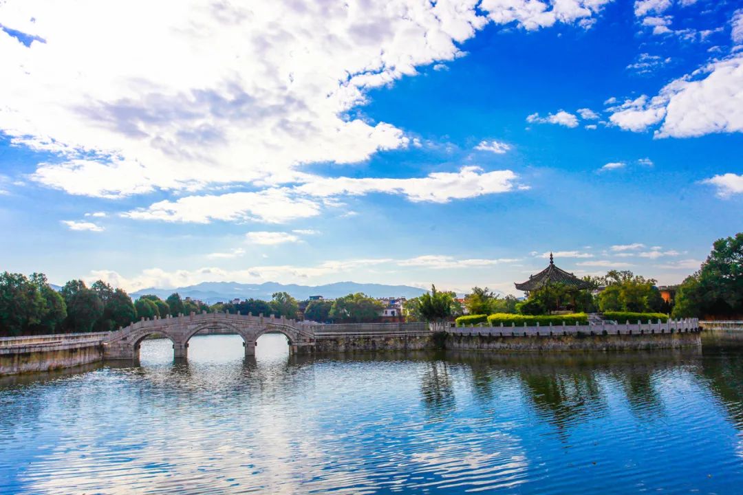 红河文旅(微信)