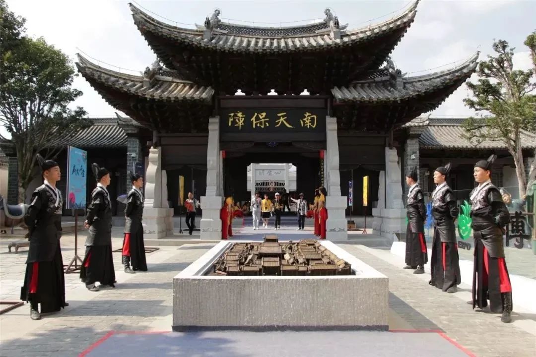 红河文旅(微信)