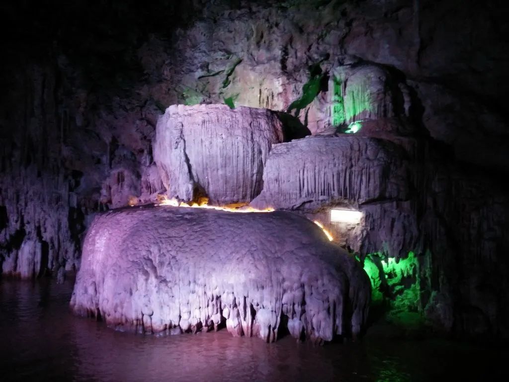 红河文旅(微信)