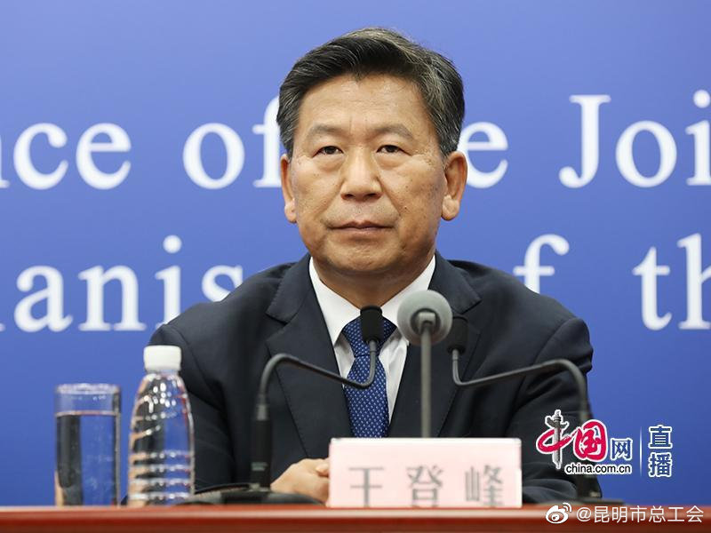 教育部明确!疫苗接种不能跟中小学生入学挂钩