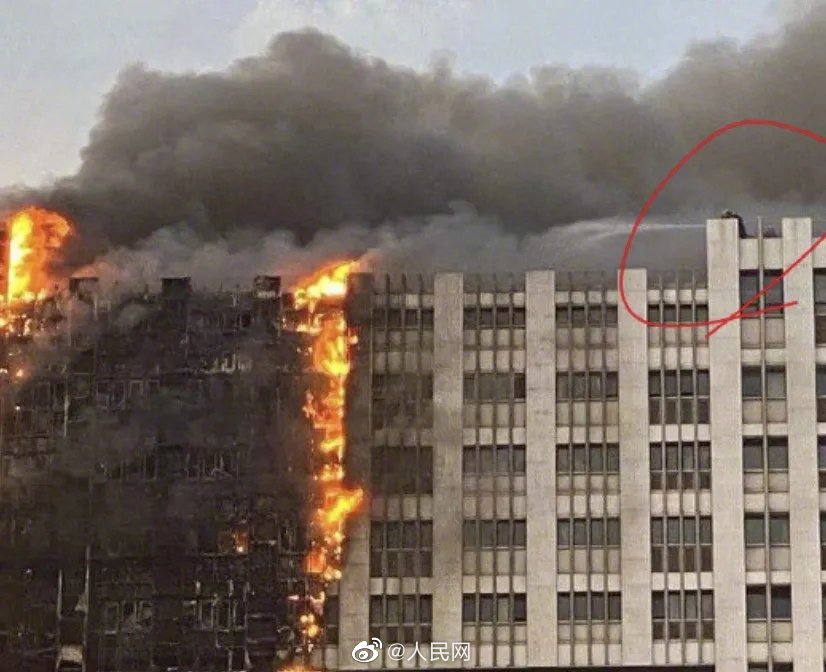 大连凯旋国际大厦明火已扑灭，无伤亡！