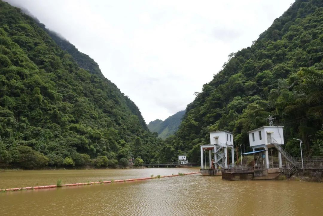 红河文旅(微信)