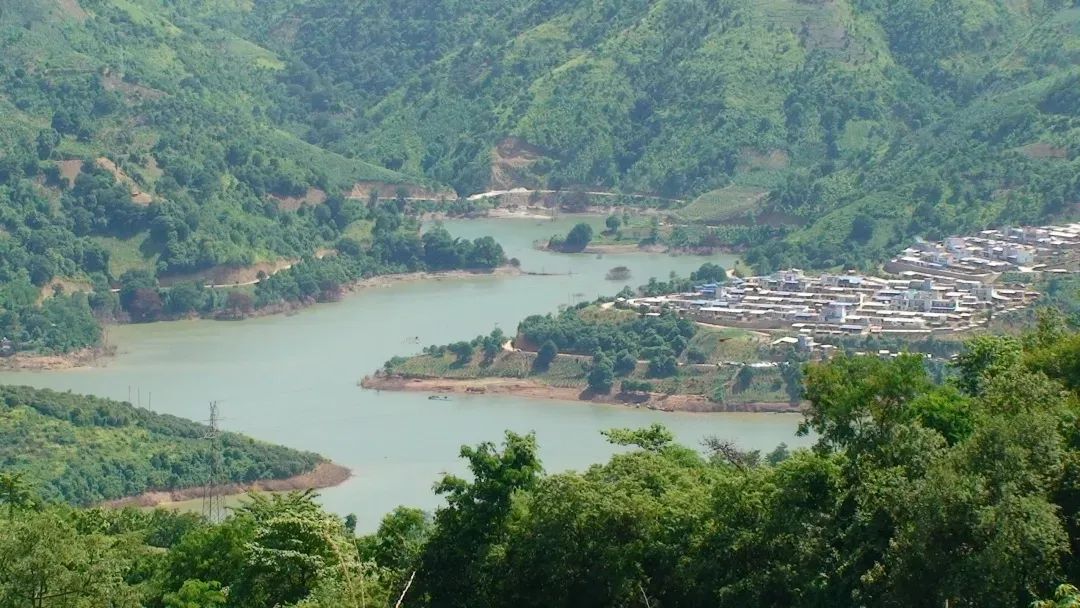 红河文旅(微信)