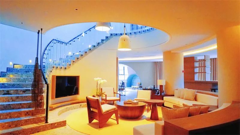 红河文旅(微信)