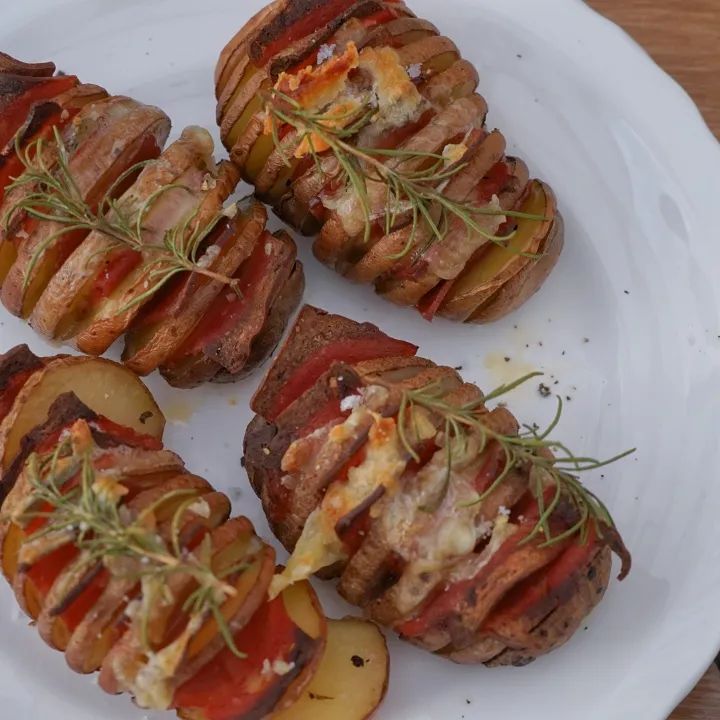 红河文旅(微信)