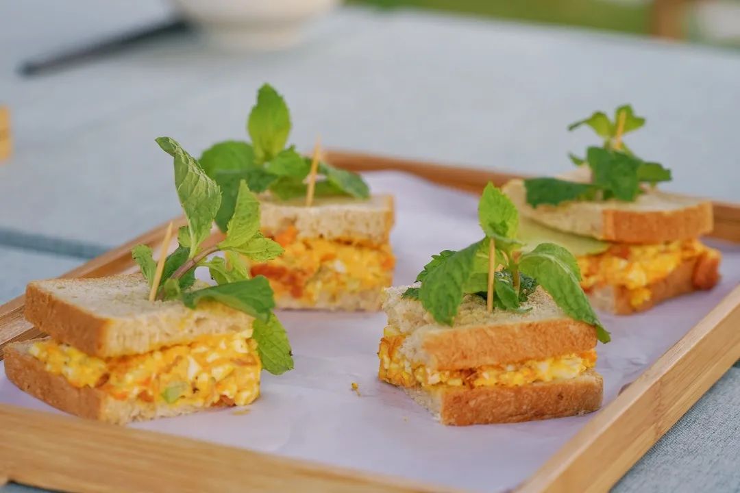 红河文旅(微信)