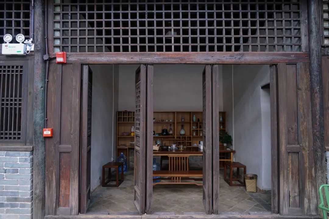 红河文旅(微信)