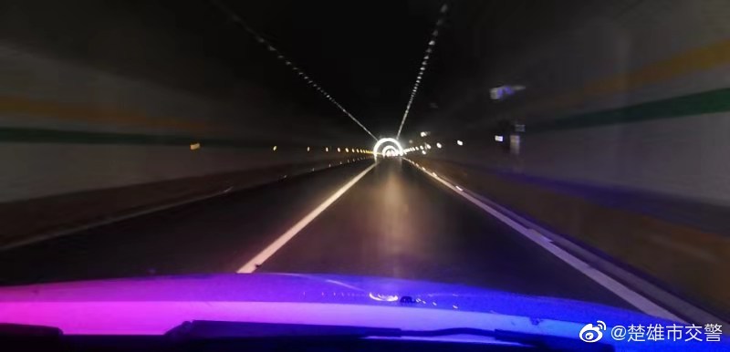 楚雄市交警微博