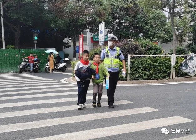 富民交警(微信)