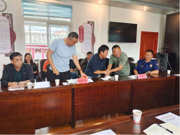 丽江日报(微信)