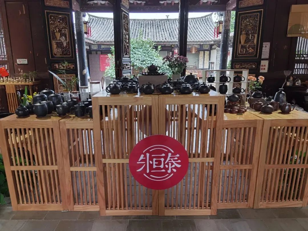 红河文旅(微信)