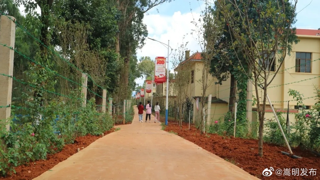 “嵩明发布”微博