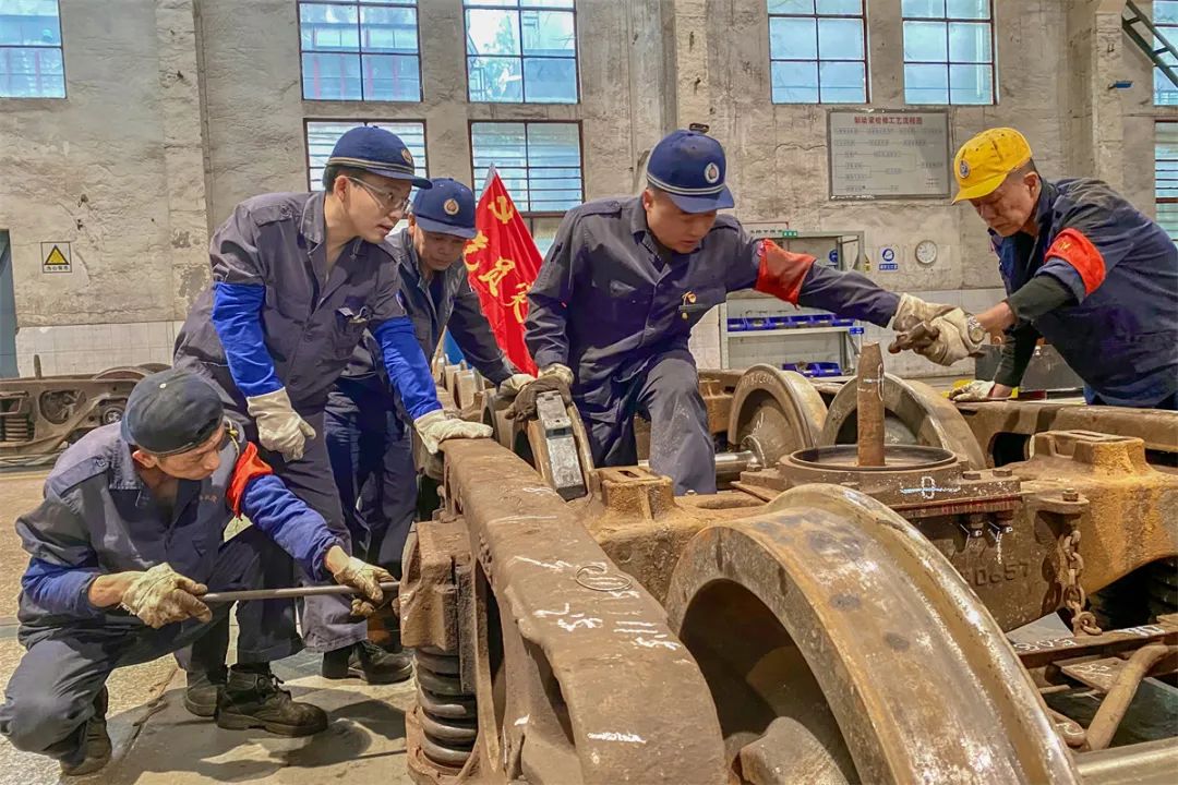 昆明铁路(微信)