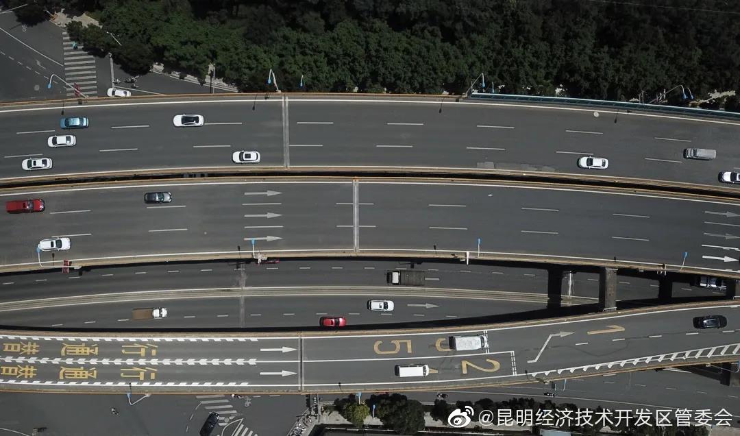 “昆明经济技术开发区管委会”微博