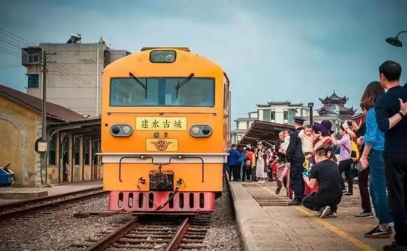 红河文旅(微信)