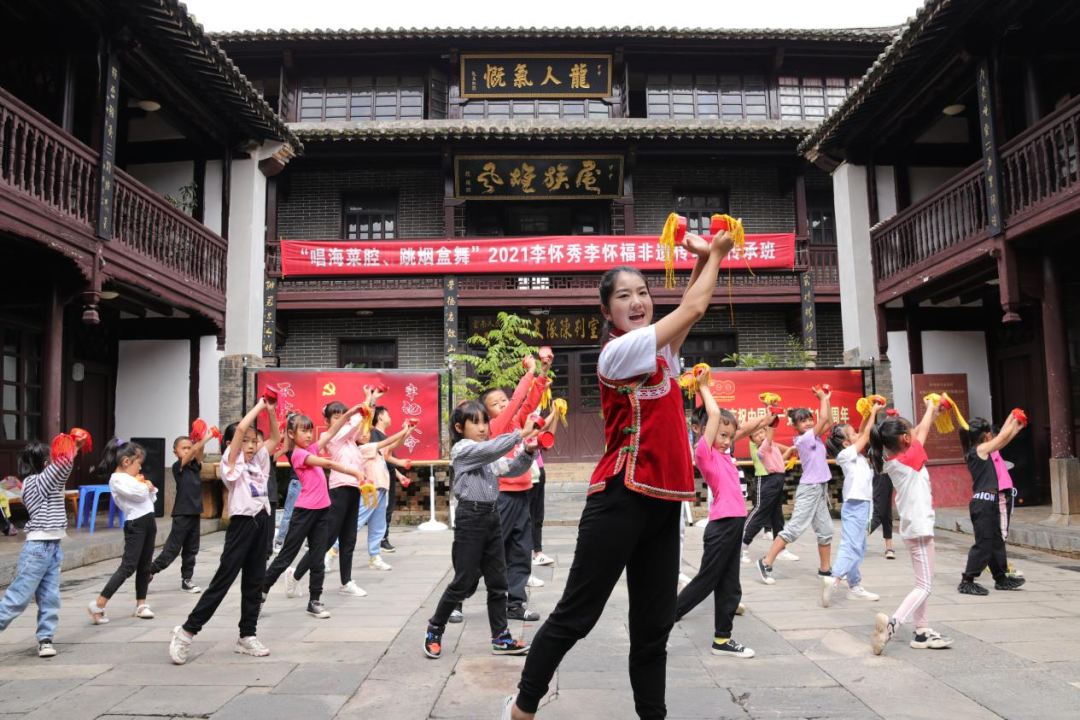 红河文旅(微信)