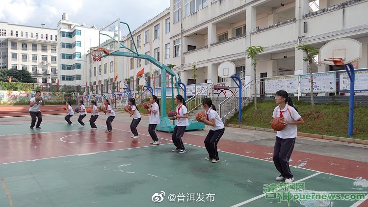 课后服务水平“提”上来 学生作业负担“减”下去 普洱中心城区义务教育学校把“双减”工作落到实处