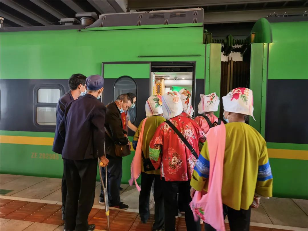 昆明铁路(微信)