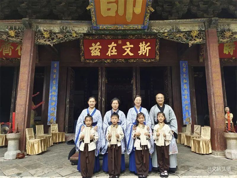 红河文旅(微信)