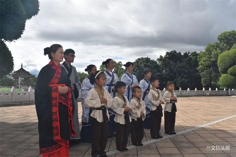 红河文旅(微信)