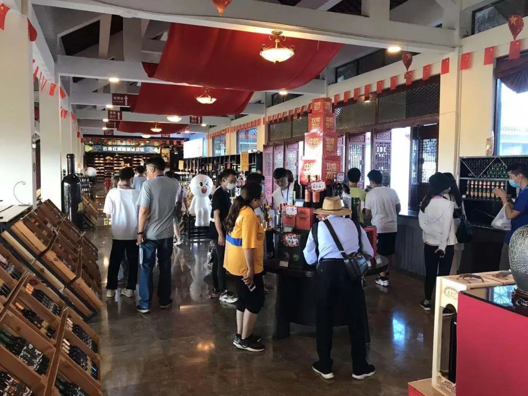 红河文旅(微信)
