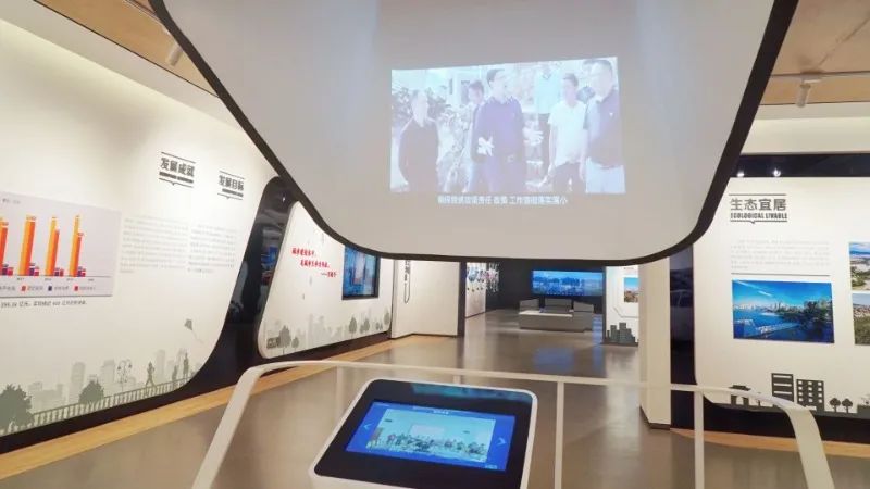 红河文旅(微信)