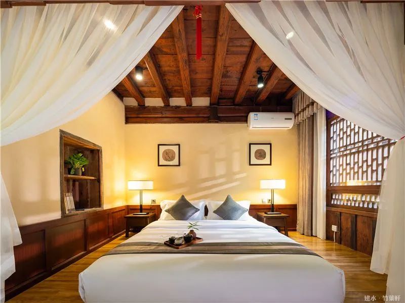 红河文旅(微信)