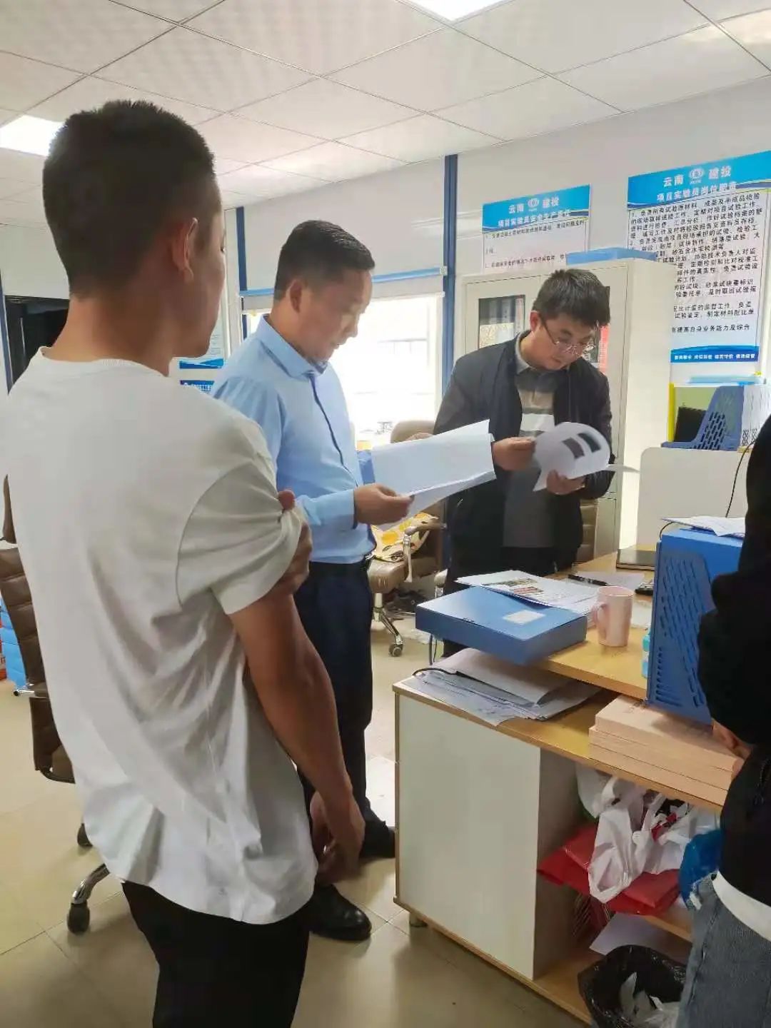 丽江日报(微信)