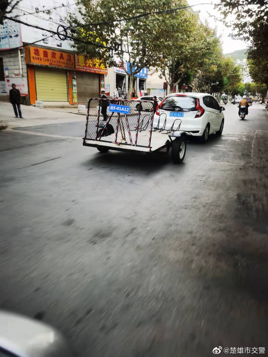 楚雄市交警微博