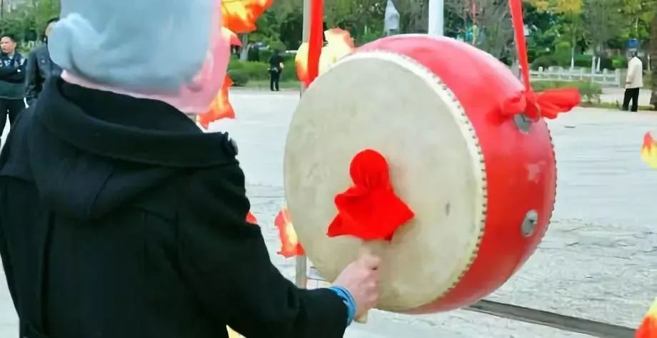 春城晚报(微信)